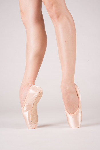 Freed classic Pro hard pointe shoes
