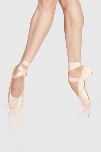 Pointes Wear Moi Alfa