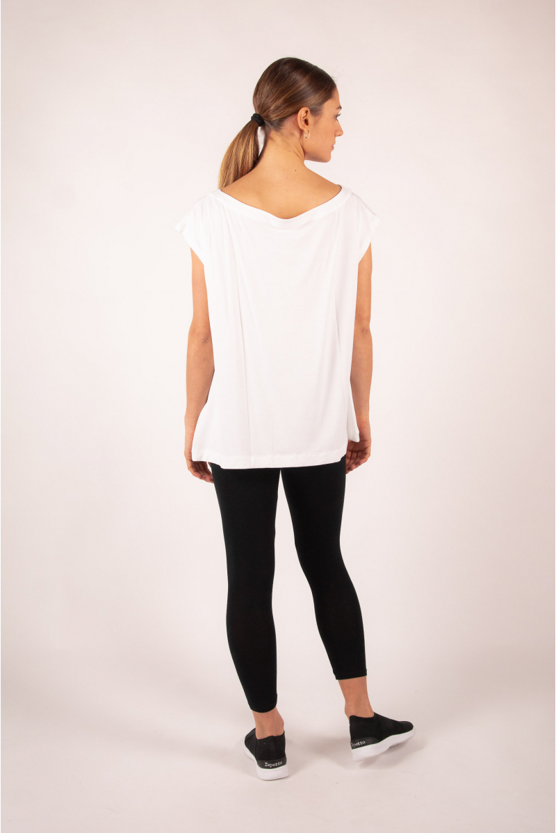 Majestic Filatures white short-sleeved top with boat collar