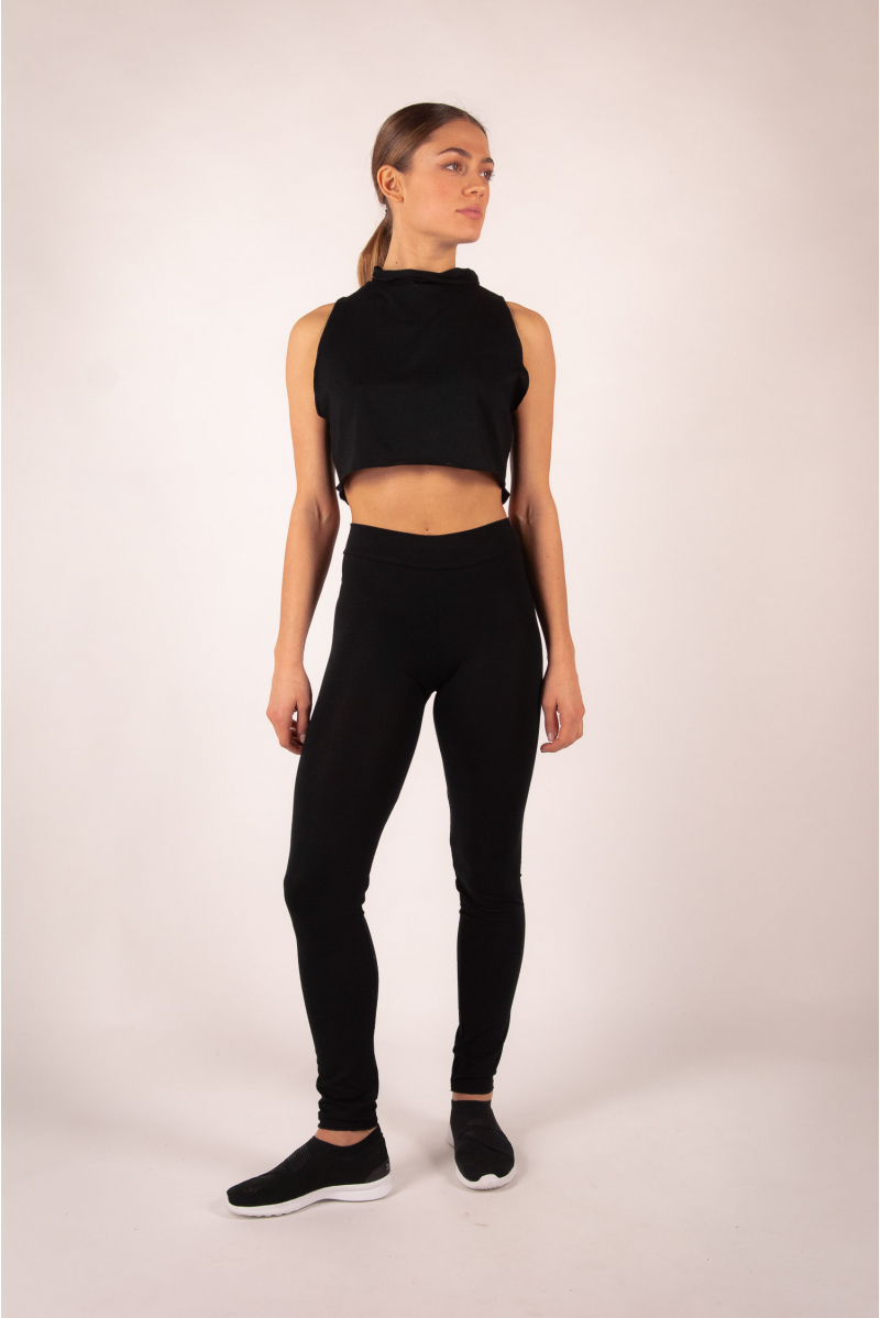 Haruka Ballet Rosa Short Top in black bamboo