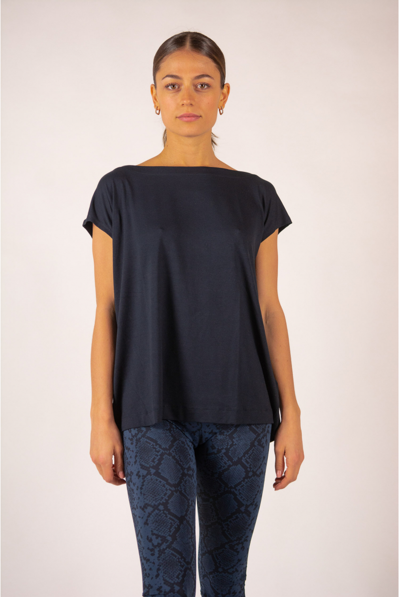 Majestic Spinning Navy short-sleeved top with boat collar