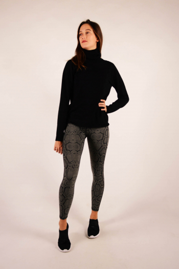 Cashmere turtleneck Majestic Filatures Black 