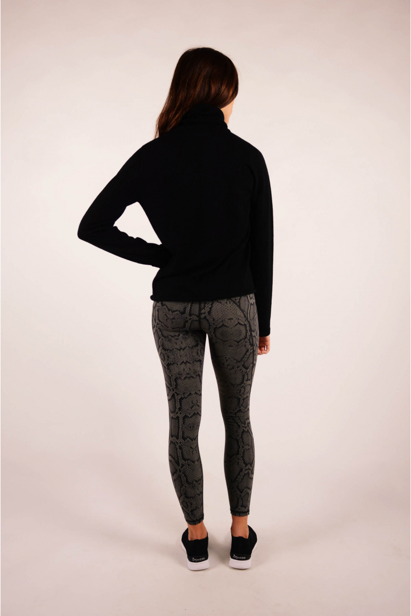 Cashmere turtleneck Majestic Filatures Black 