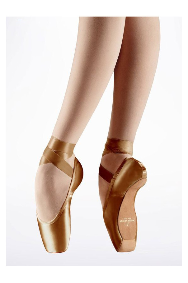 Pointes Gaynor Minden Sculpted Mocha