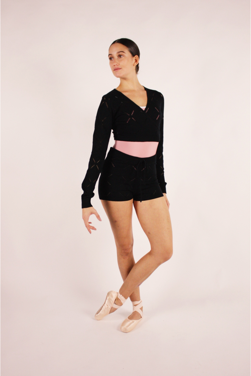 Amara black