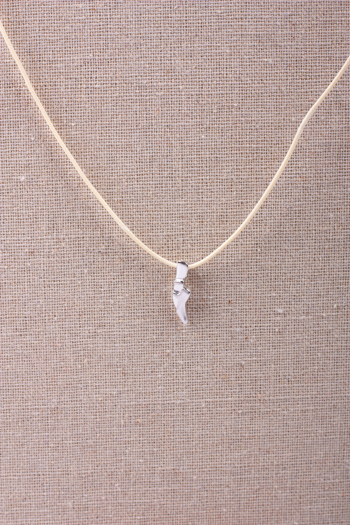 Necklace cord pendant pointe shoes