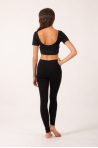 Temps Danse Goyave black short-sleeved crop top