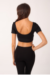 Temps Danse Goyave black short-sleeved crop top