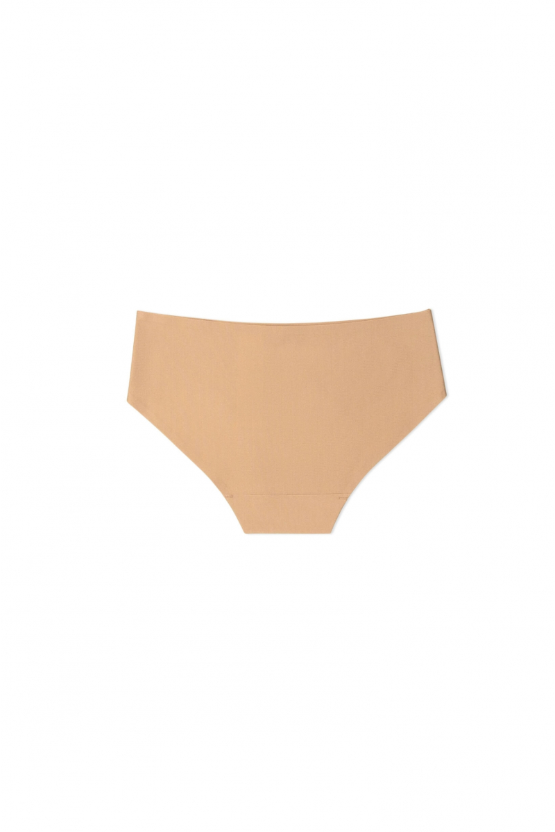 Seamless flesh panties 3754W Capezio