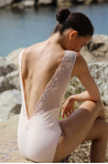 Light pink V-neck leotard Bertille Ballet Rosa