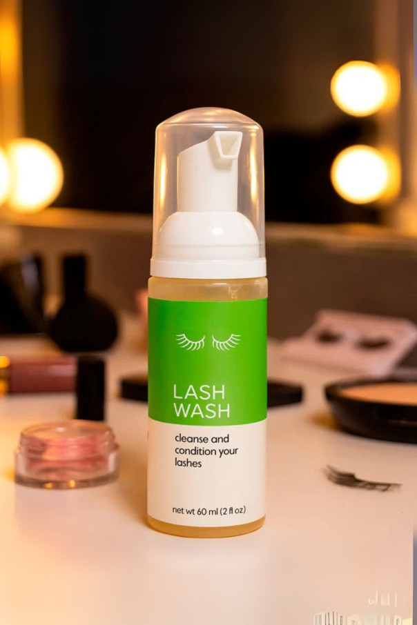 Démaquillant yeux spécial cils Lash Wash Covet Dance