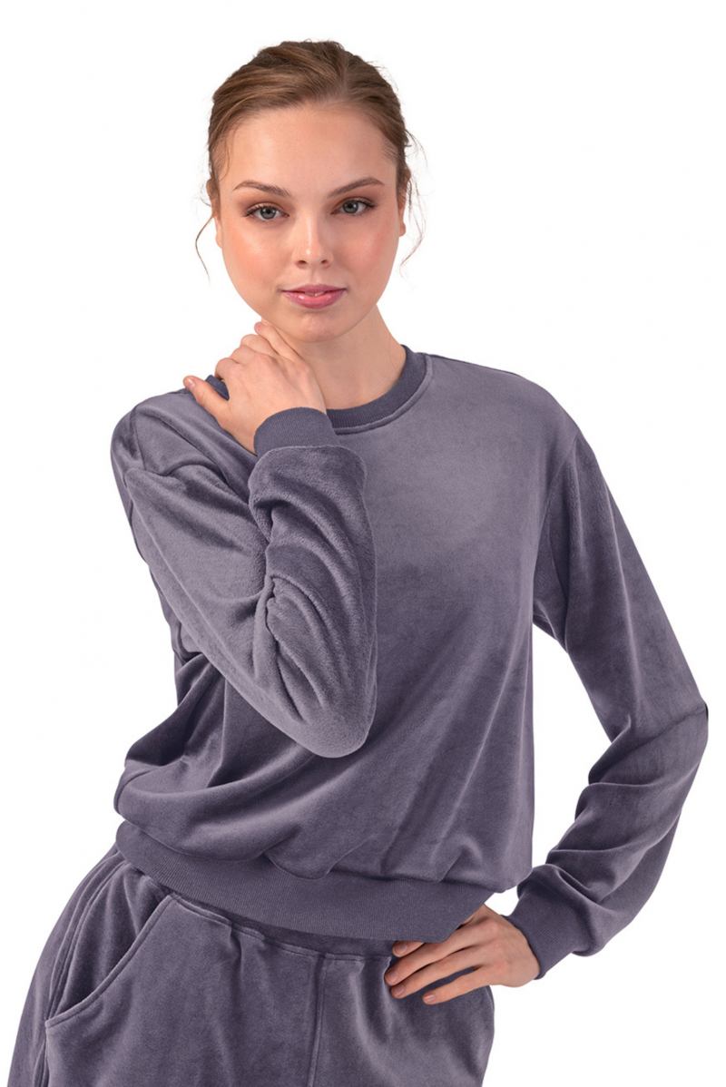 Bloch Z30015 lavender velour round neck jumper
