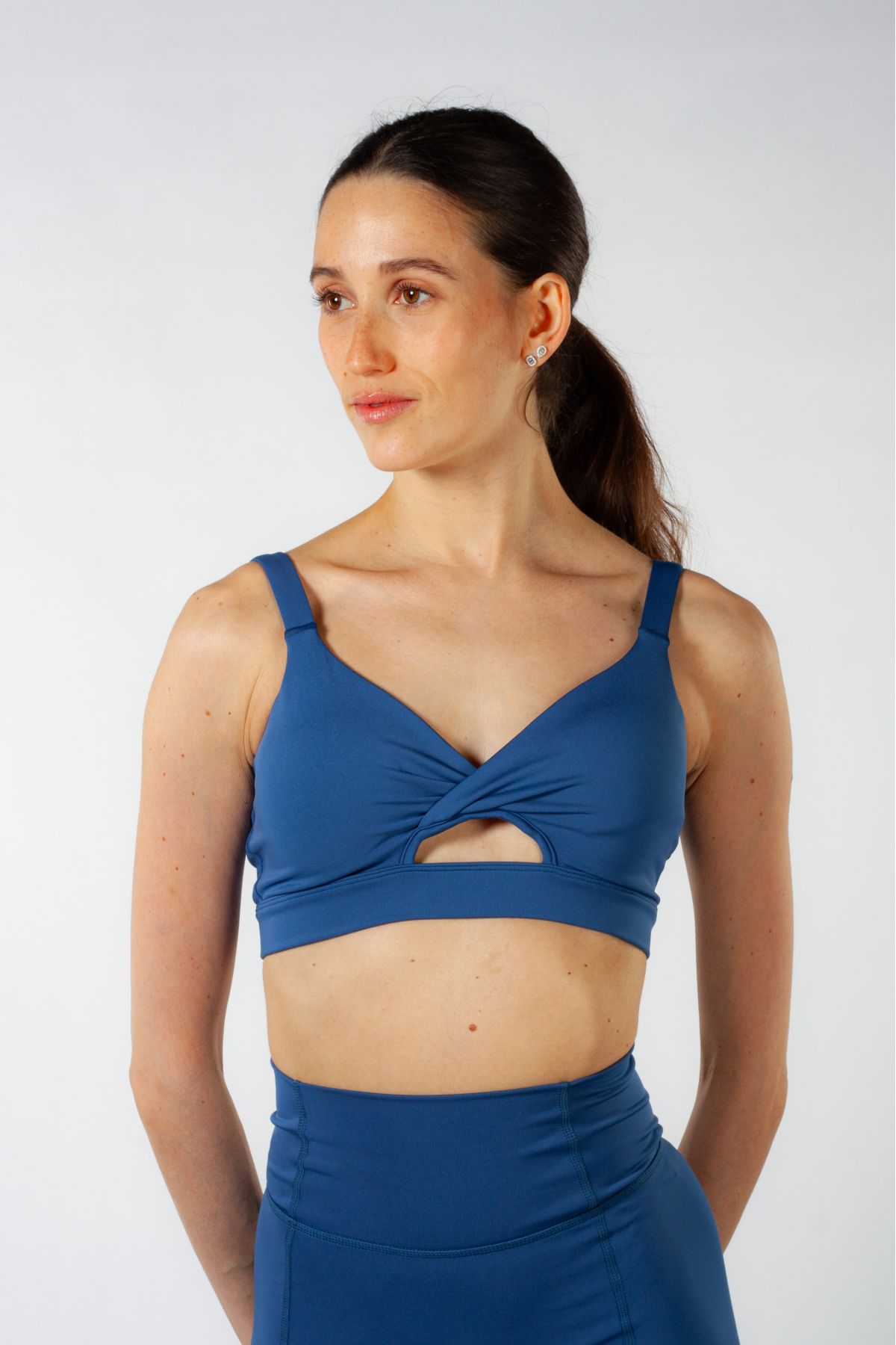 Vivian V-neck bra Z30025 Bloch blue
