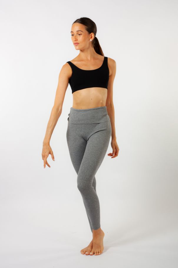Capezio 11382 warm up pans grey