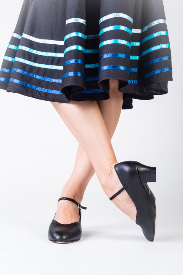 Bloch Broadway character shoes